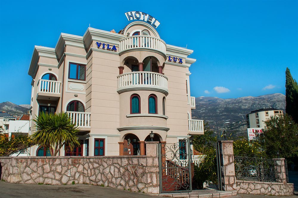 Hotel Vila Lux Budva Exterior photo